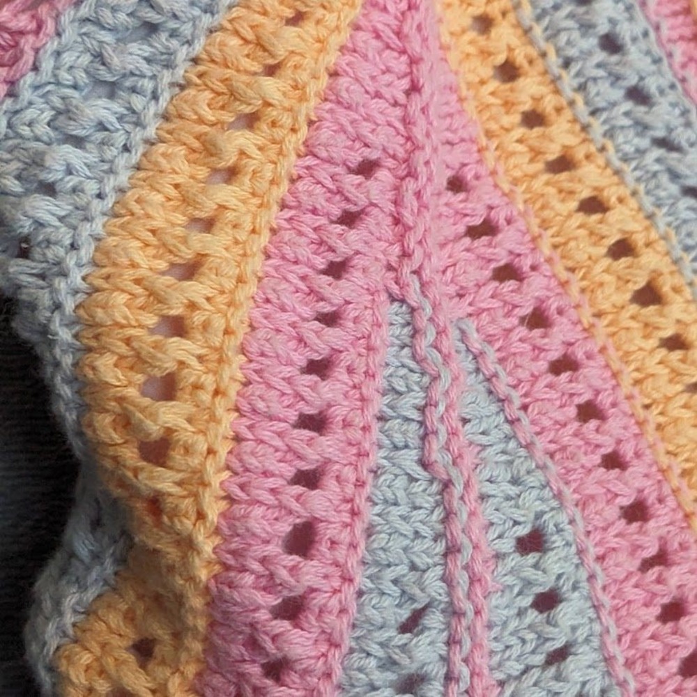 Hollister Crochet Knit Crop Top Pastel Stripe Tie Back Halter Boho Womens Small - Picture 2 of 10